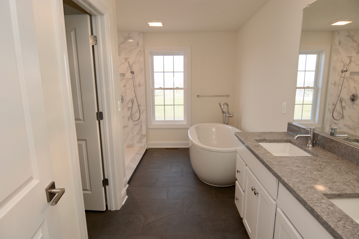 51—48 Kelley Farms—master bathroom-view1