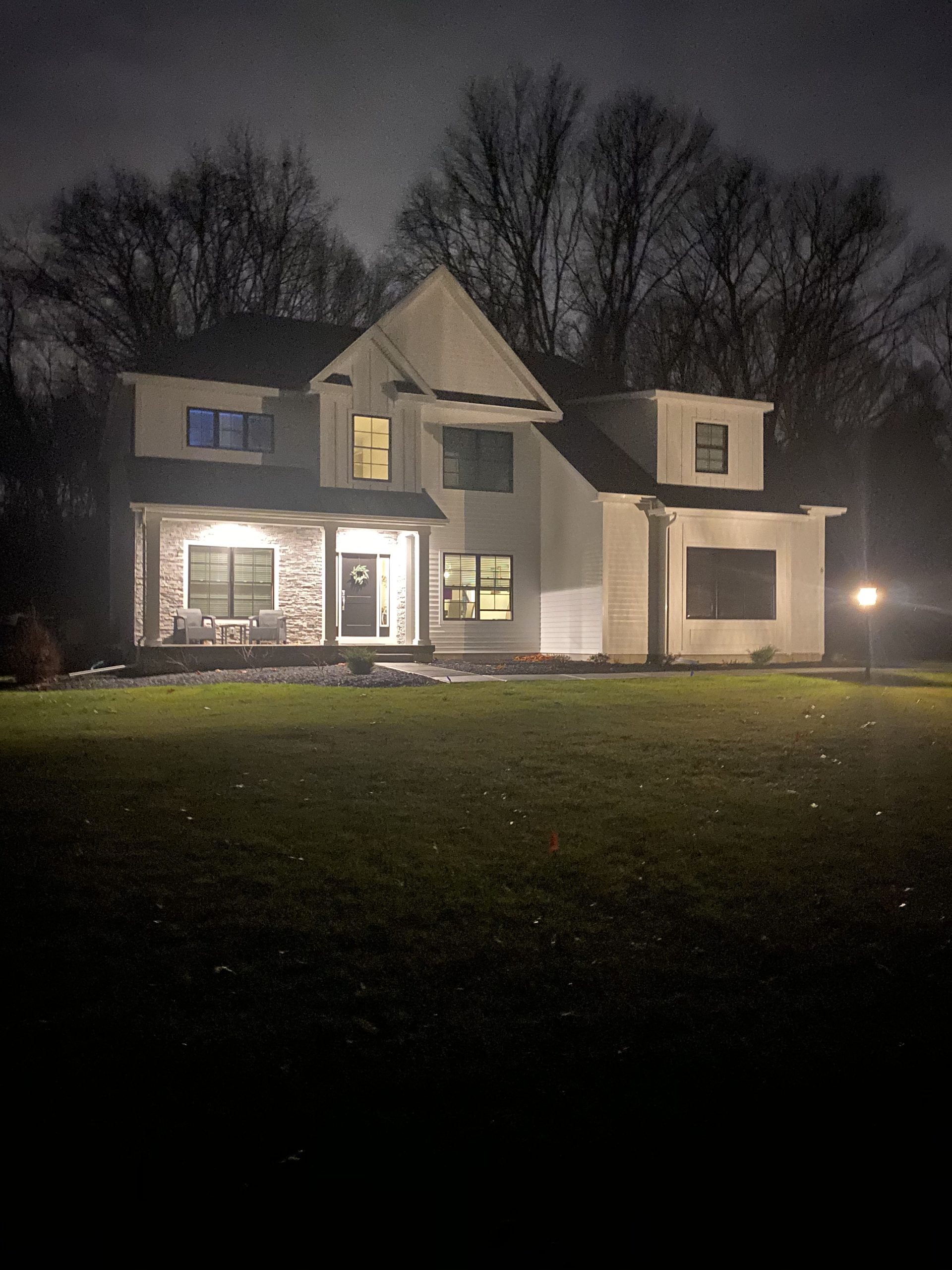 8 Steepleview-exterior-night1